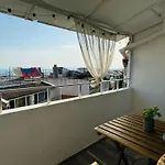 Toni House 505 Apartment *